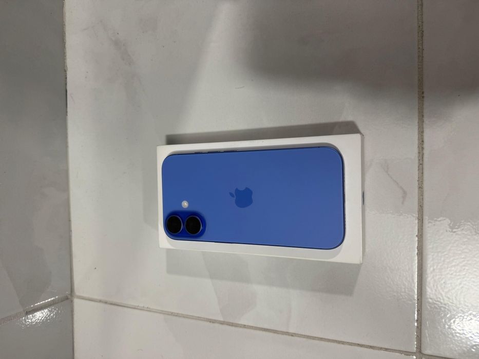 Ipbone 16/ Blue marine/ 128GB / Nou