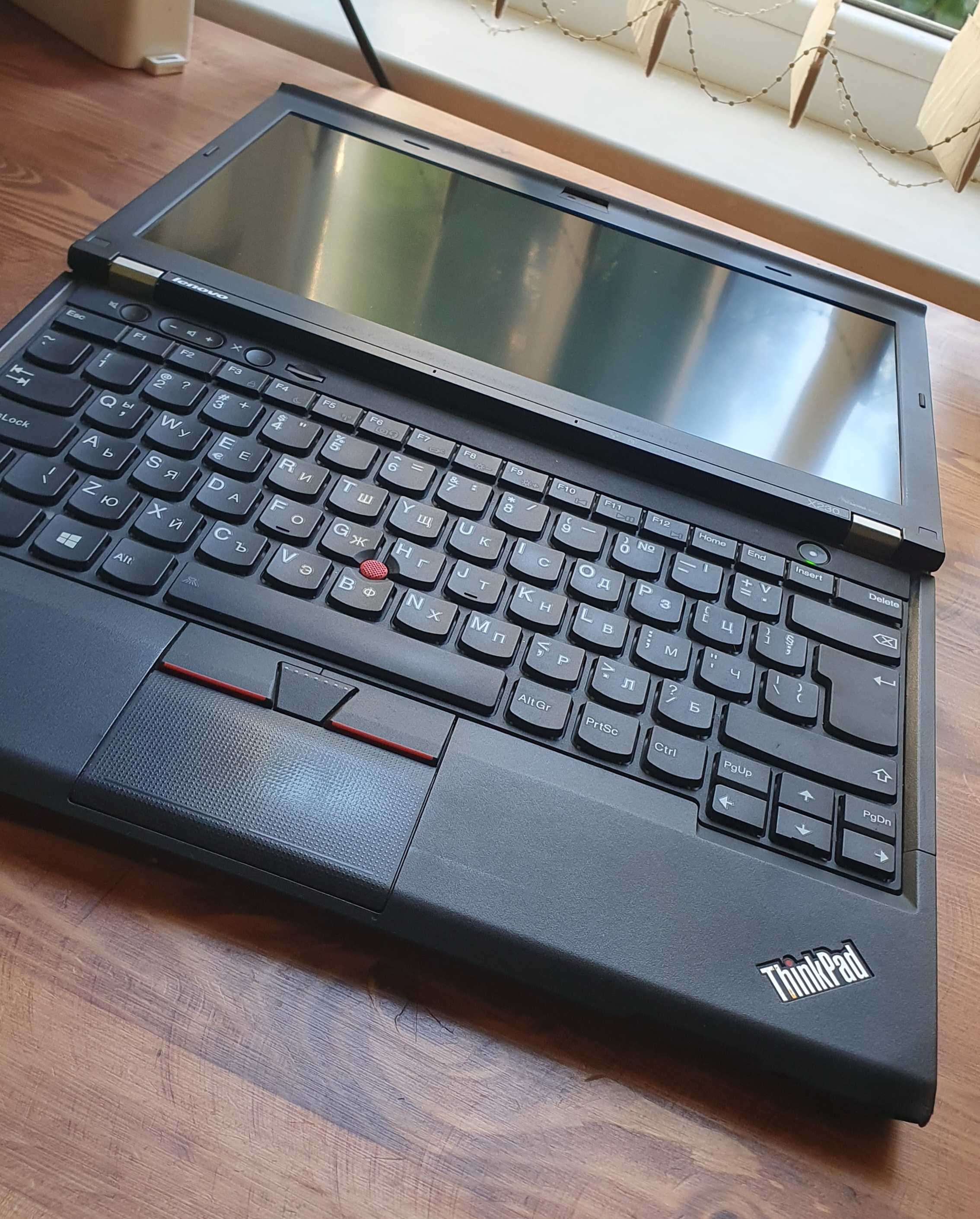 Лаптоп Lenovo Thinkpad X230 i5