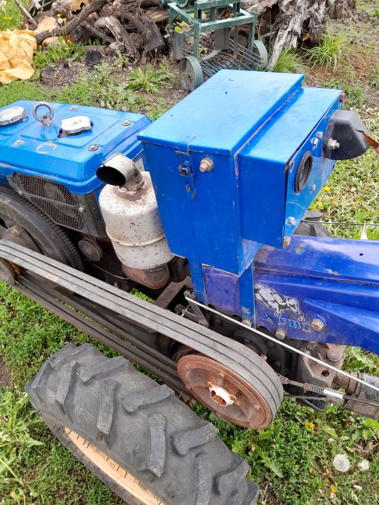 Motosapa 13 Cai, Remorca 750kg, freza spate, plug, masina scos cartofi