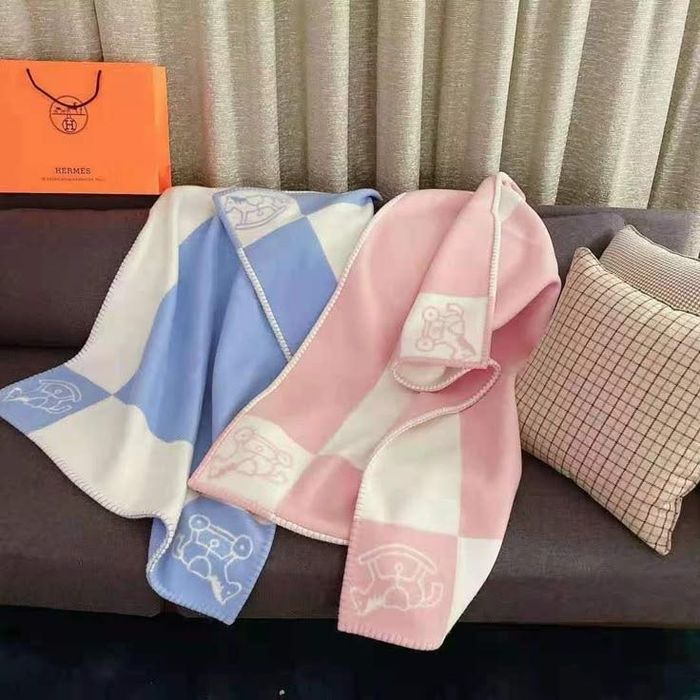 Hermes одеяло за бебе