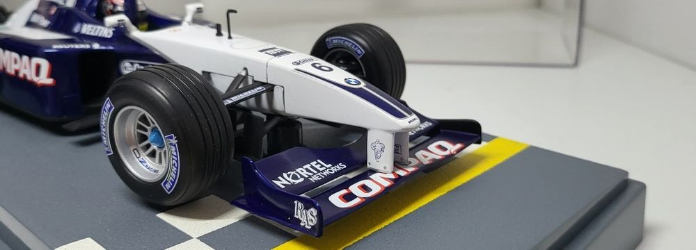 Machetă Williams BMW FW23 2001 Montoya 1/18 HOTWHEELS