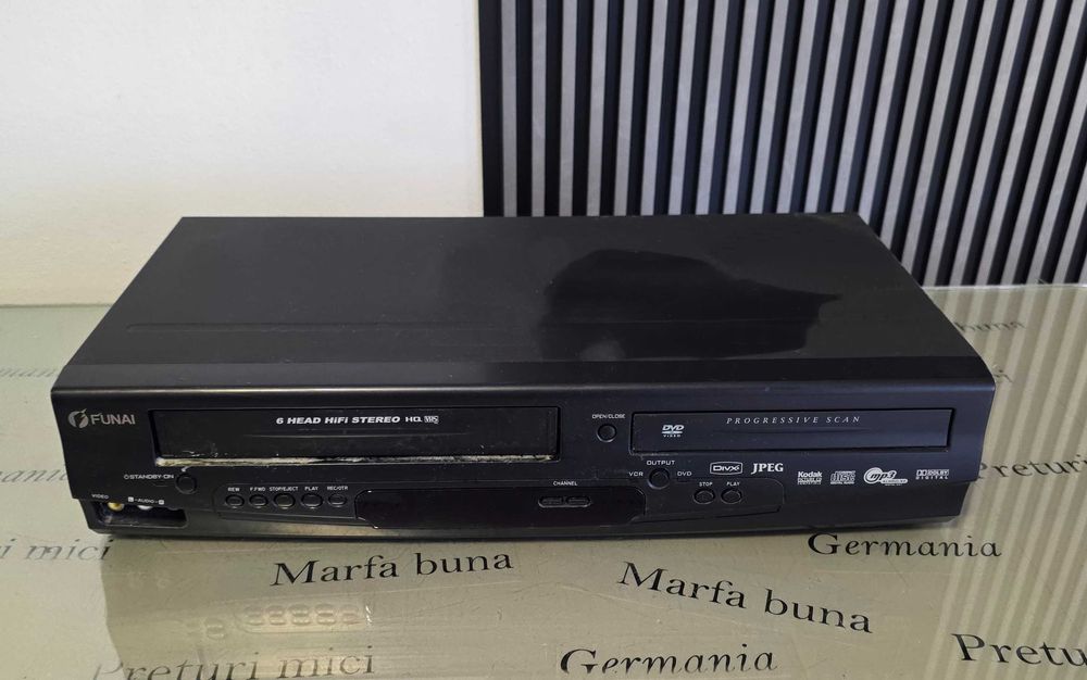 Player video VHS Funai D8A-A4110 cu dvd recorder