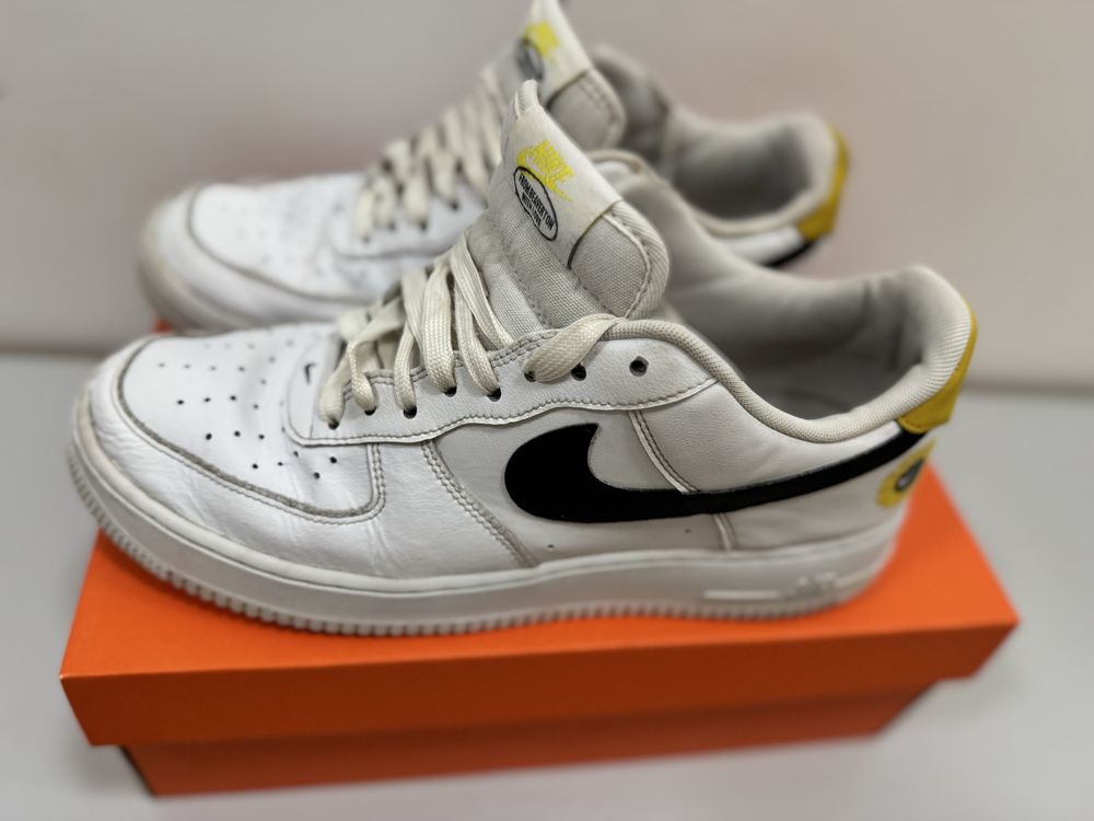 Nike Air Force 1 07LV8