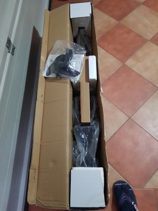 Motor barcă electric MotorGuide fabricat de Mercury Marine USA