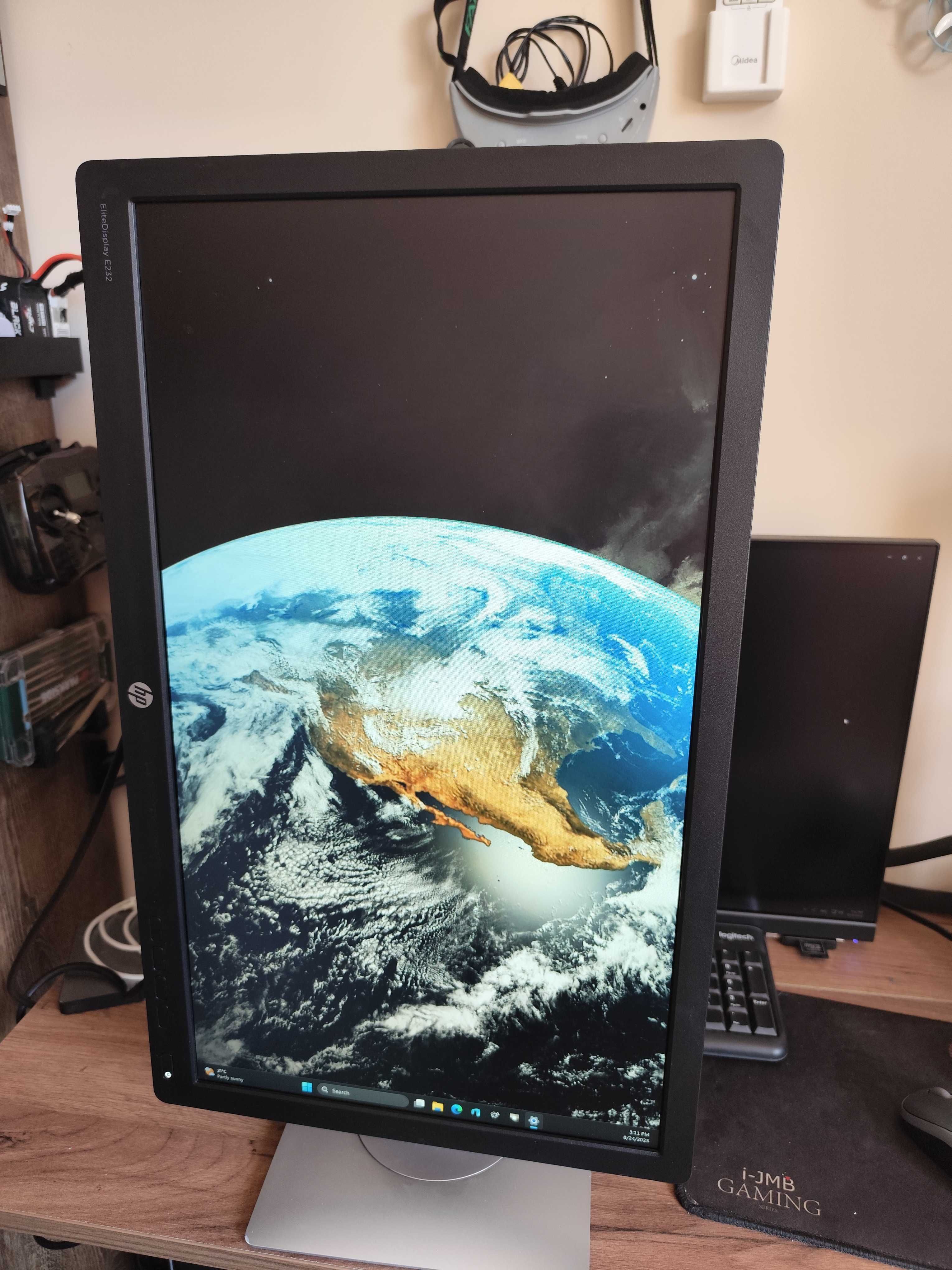 Монитор 23'' HP E232 Full HD