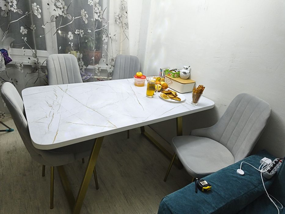 Стол кухонный. Новый. 150х90х70 см.