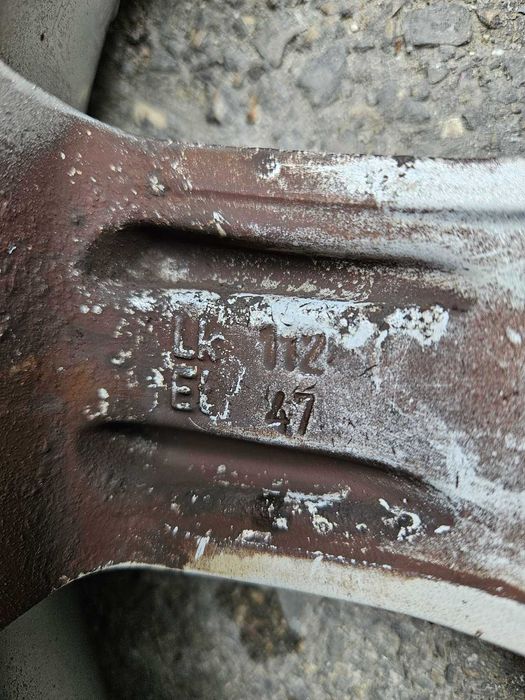 Лети  джанти  5х112  15  със  зимни  гуми  195/65/15  KUMHO