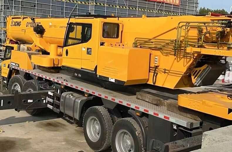 кран XCMG QY100K6C    100 ТОН.