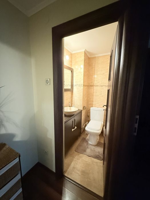 Inchiriez apartament ultracentral in Alexandria,cu 4 camere