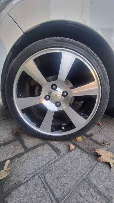 Сака диска с шыной  205/40/17r обмен на 15r диска с балоном