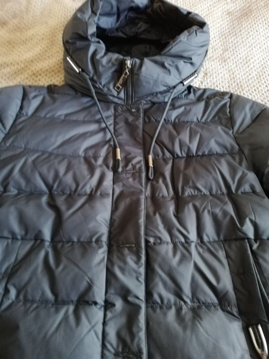 Продам зимние пальто.