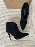 Botine din piele intoarsa