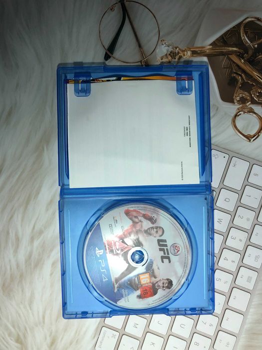 Joc UFC Play Station PS4 Cadoul Ideal