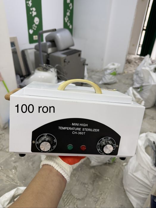 Vand pupinel aproape nou