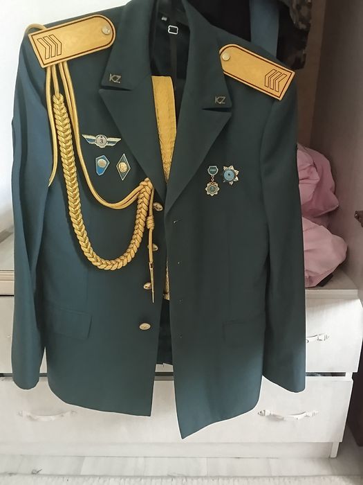 Парадный форма сатылады срочна