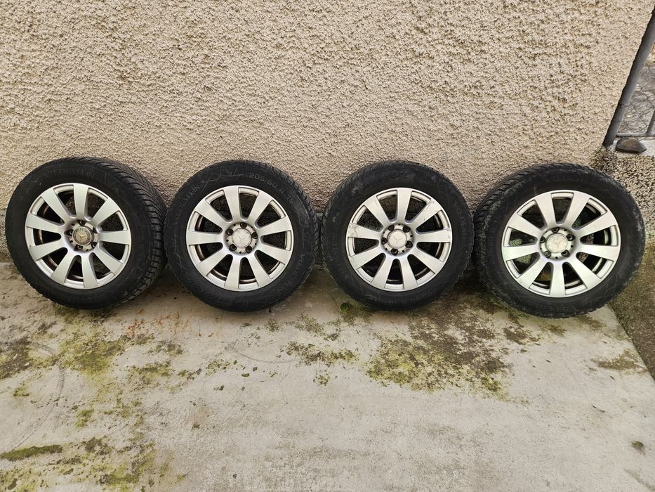 Гуми с джанти 16 цола оригинални Мерцедес