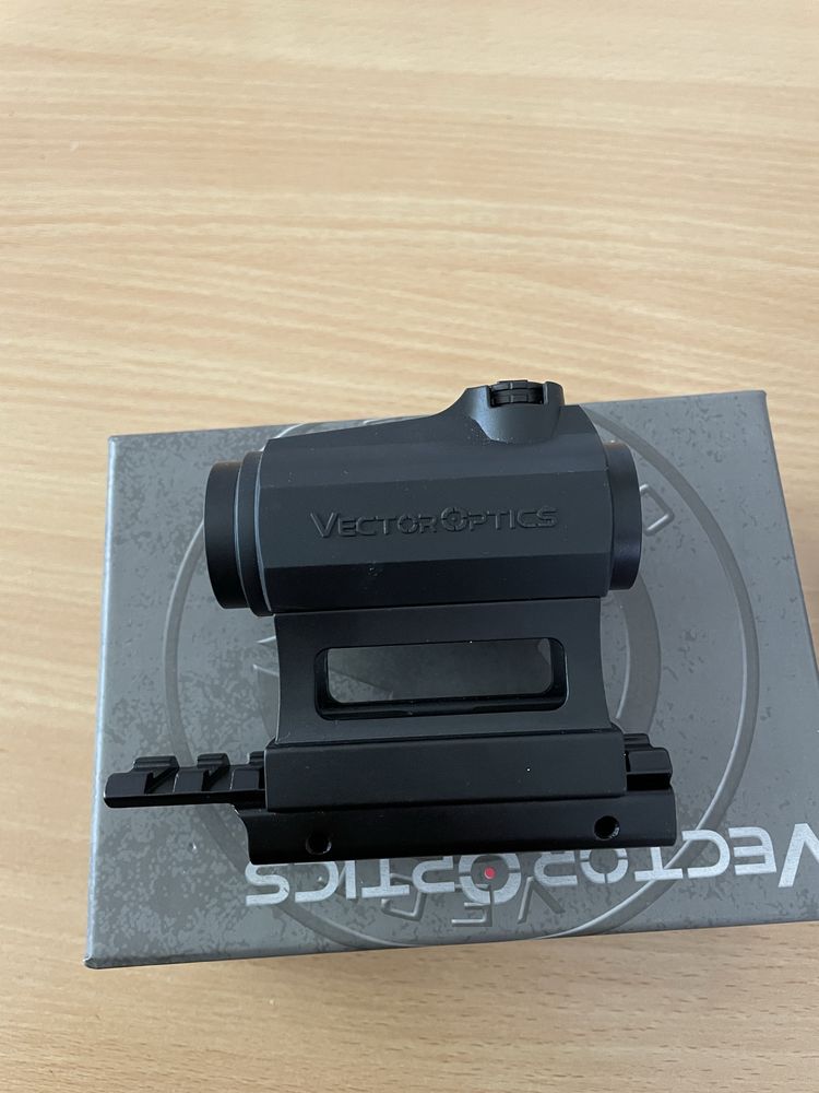 Бързомер Red Dot Vector Optics Maverick 1x22 S-MIL