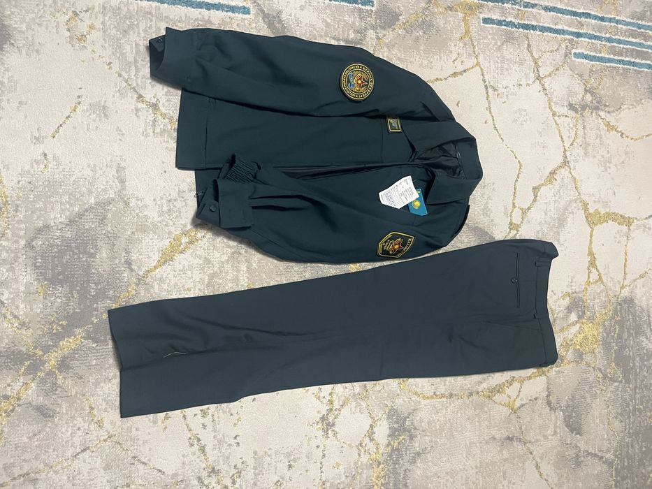 Продам военный одежду бушлат офисную летный зимний новый