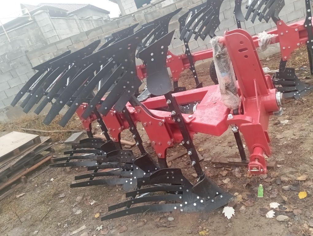 Продам оборудование плуг 3корпус