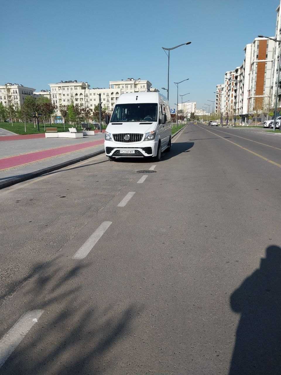 Продается автомобиль Mercedes Sprinter 2010