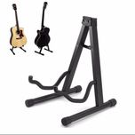 Barcha turdagi gitaralar uchun stoyka. Yigiladi . metaldan ishlangan.