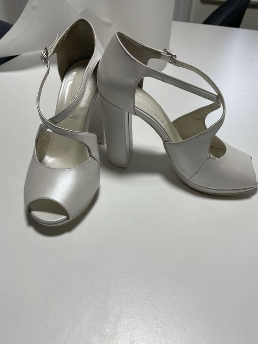 Pantofi mireasa piele marime 36