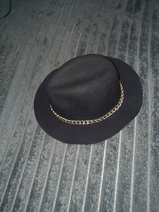 Отдам шляпу Испания