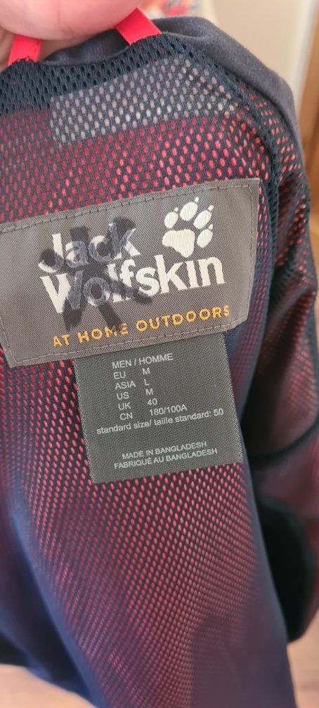 Ветровка Jack Wolfskin