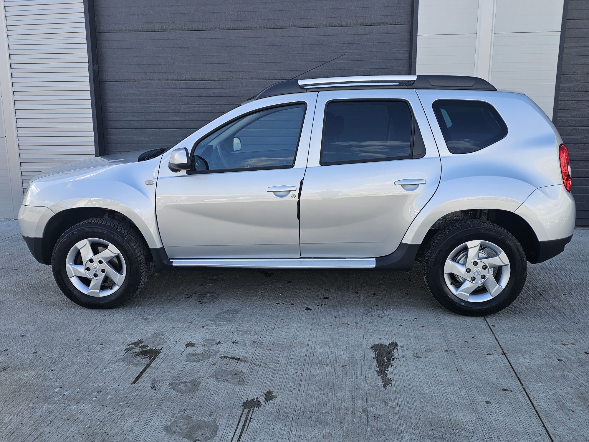 Dacia Duster,4x4,1.5Diesel,Clima,Jante,Cârlig,Posibil Rate ***