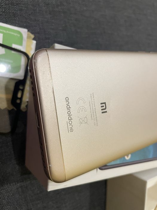 Mi A2 Lite android one