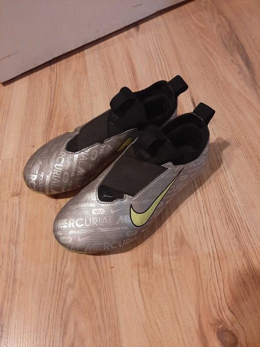 Футболни обувки Nike