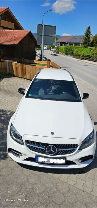 Mercedes C 300 d AMG Line 2019
⁃ Full, Super Oferta!
⁃ Full, Super Ofe