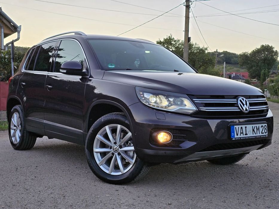 Volkswagen Tiguan Model ~ LOUNGE ~ 2 . 0 TDI ~ 150 CP ~ AUTOMATIC ~ Euro 6 ~ 4 x 4 ~