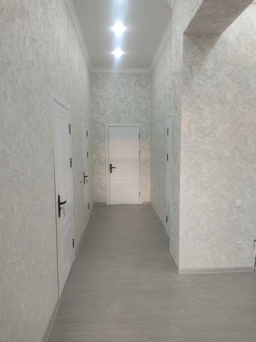 Олмос улица Дилнур 3 сотки 4 комнаты с ремонтом, ориентир круг Рохат