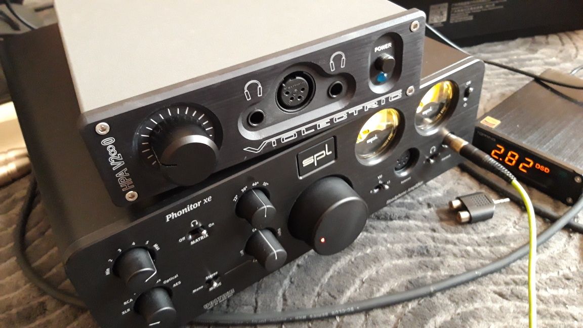Слушалков усилвател Violectric V280