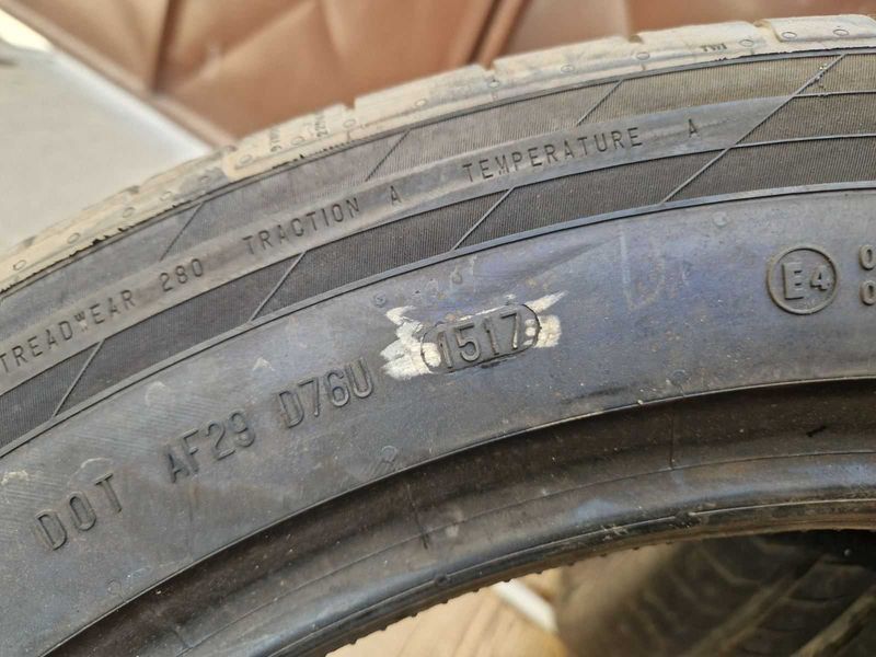 2 Continental R21 285/45 
летни гуми
DOT1517