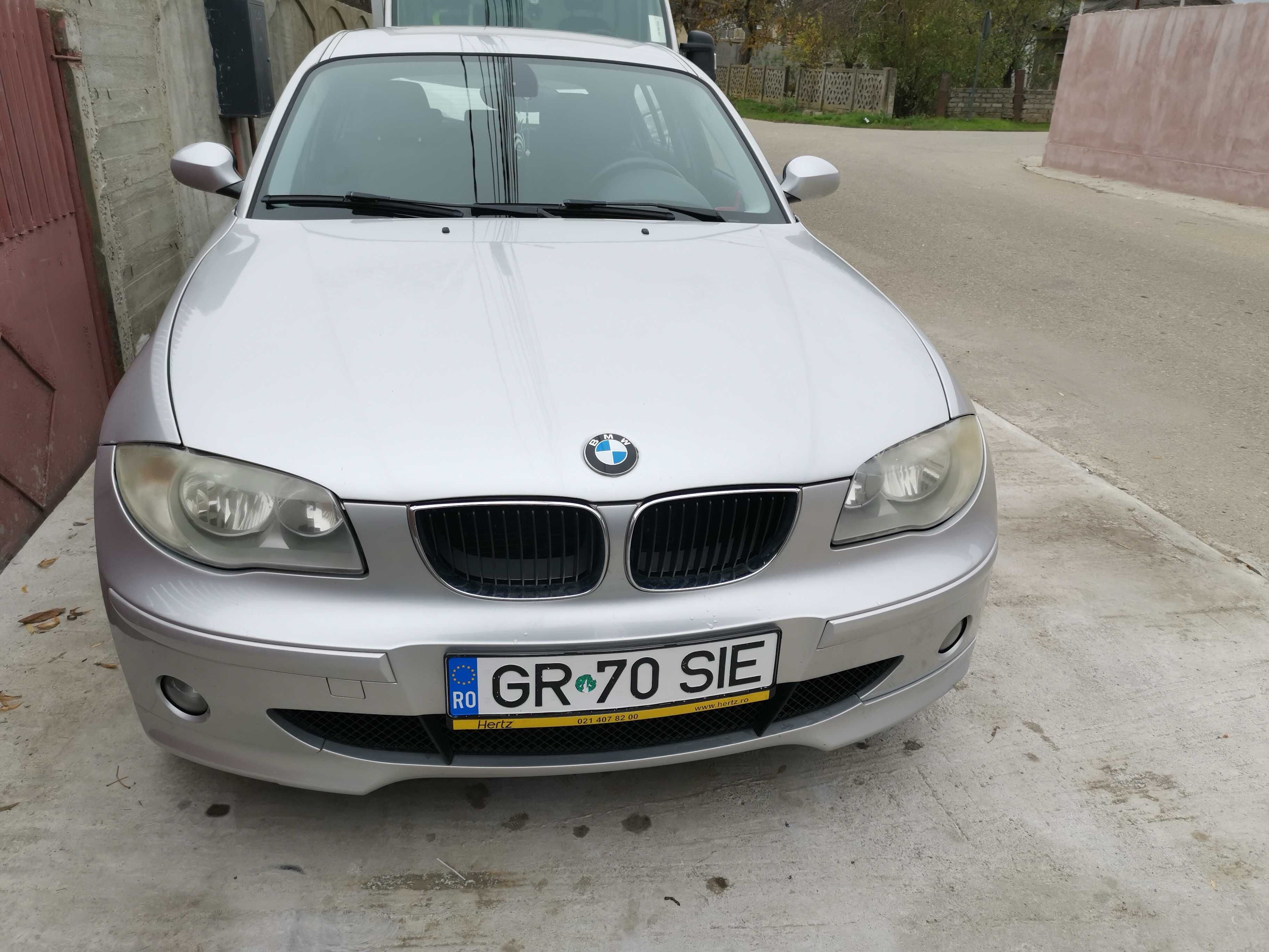 BMW seria 1, 118i