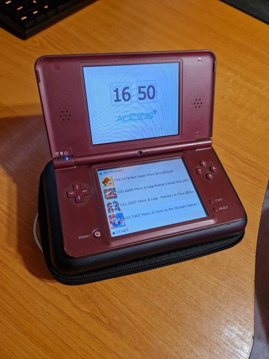 Consola Nintendo DSi XL