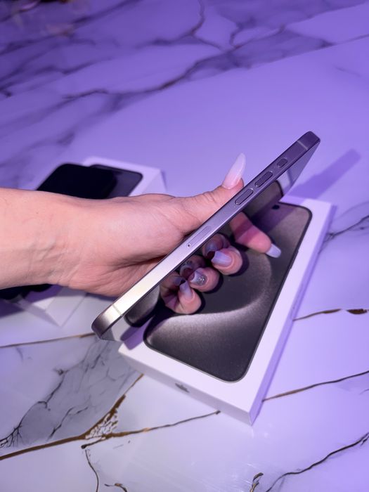 Iphone 15 Pro Max 256GB IMPECABILE Natural Titanium si Black Titanium