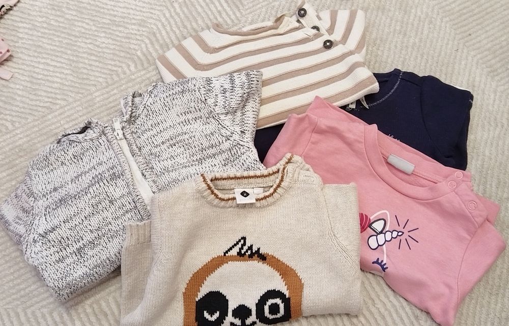 Lot 4  pulovere + bluza vatuita - mas 68