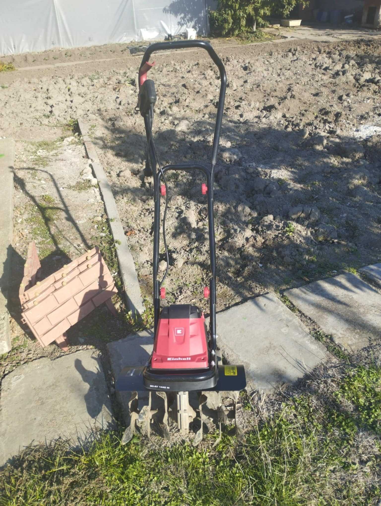 Електрическа фреза Einhell GC RT 1440 M