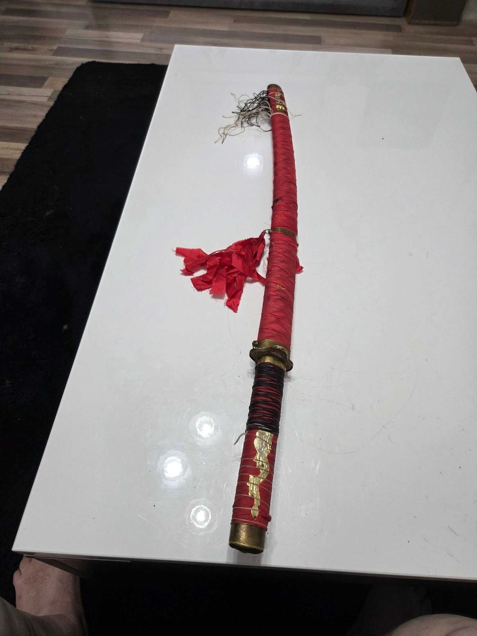 Katana vintage deosebita