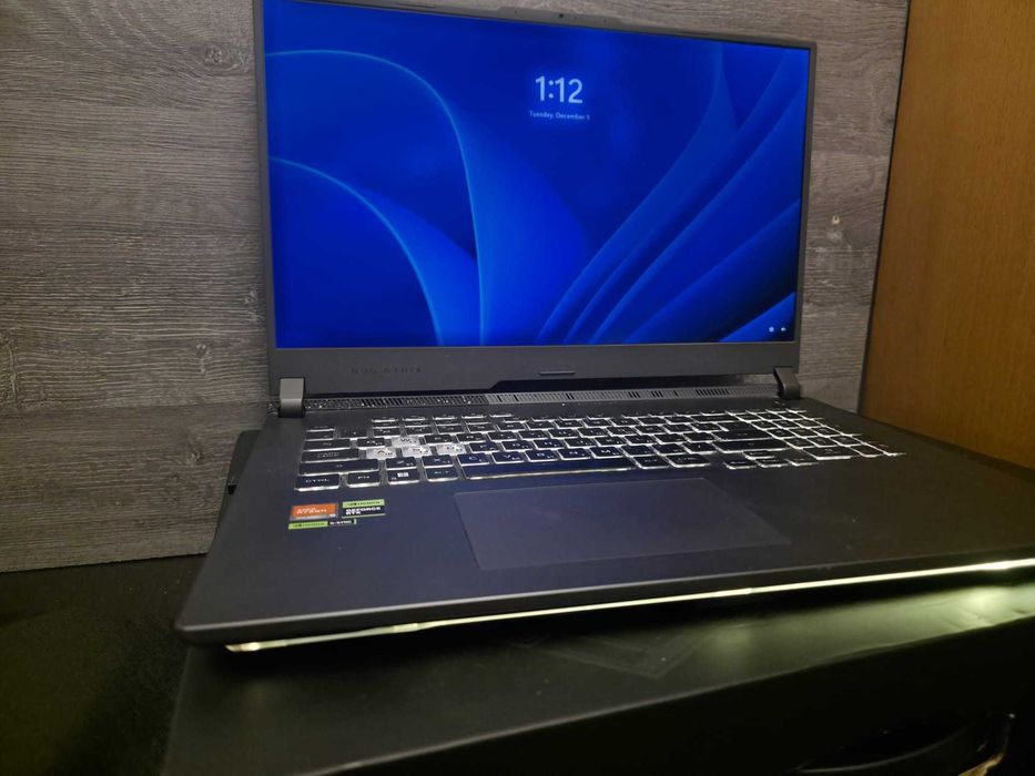 Laptop Gaming ASUS ROG Strix G17 G713PU-LL033, AMD Ryzen 9 7945HX