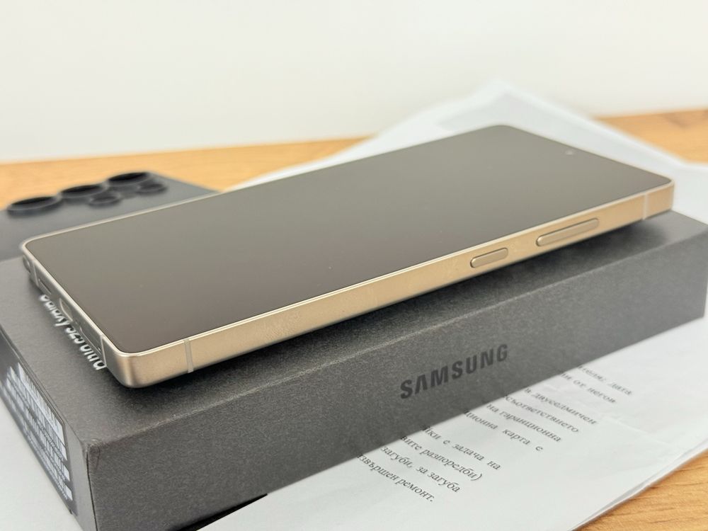 Samsung Galaxy S25 Ultra 512GB 52 зареждания!!!