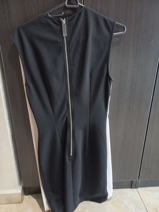 Рокля Ted baker с камъни