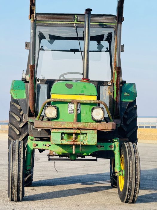 Tractor John Deere 1040 cu incarcator Frontal original Stare impecabil