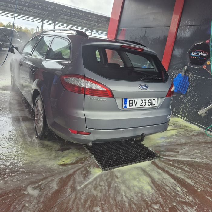 Ford mondeo 4 k  detalii in priv