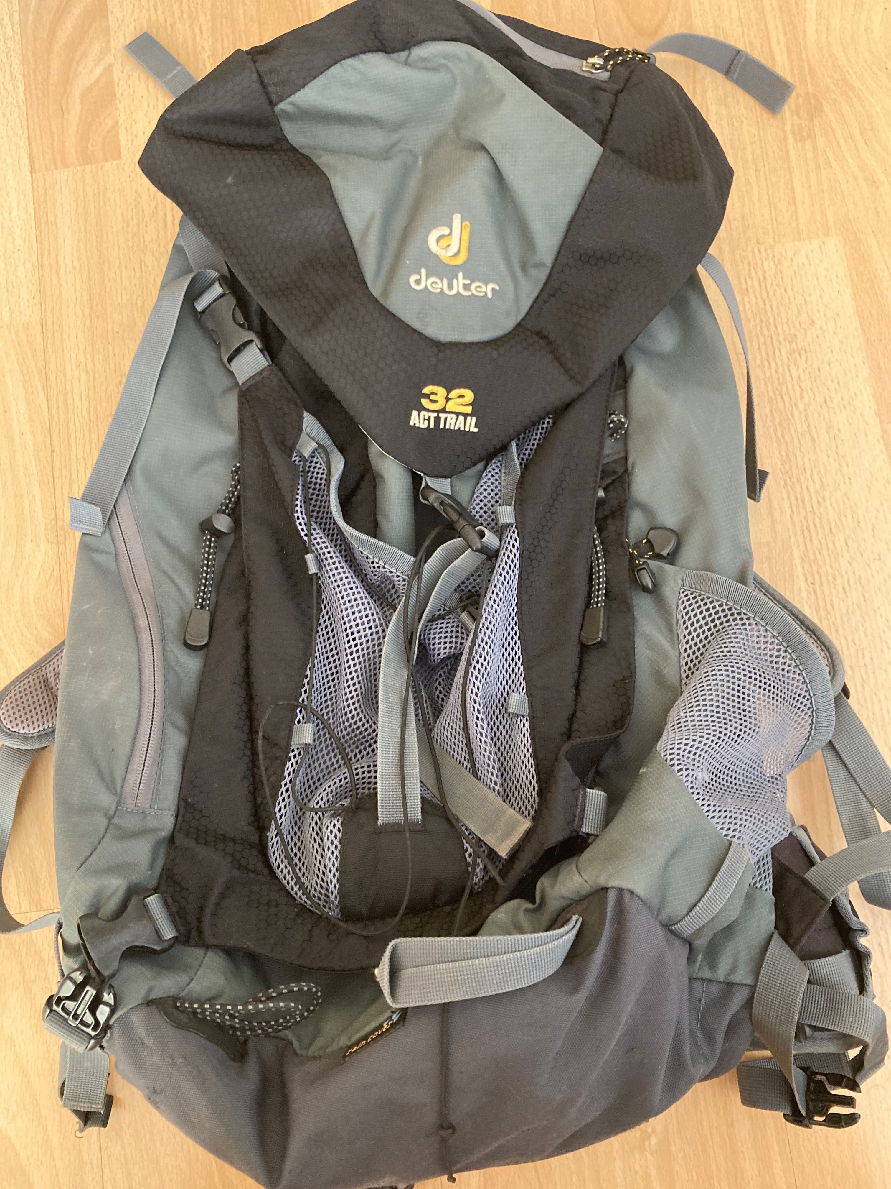 Туристическа раница Deuter 32 act trail