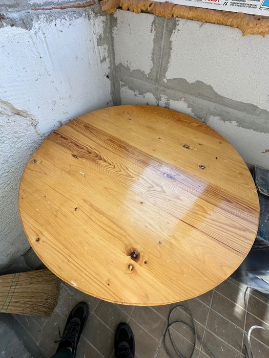 Огледало, дървена маса и закачалка от естествено дърво – гр. Пловдив