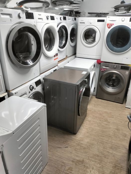 Vând mașini de spalat modele noi